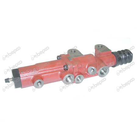 MASTER BRAKE CYLINDER 