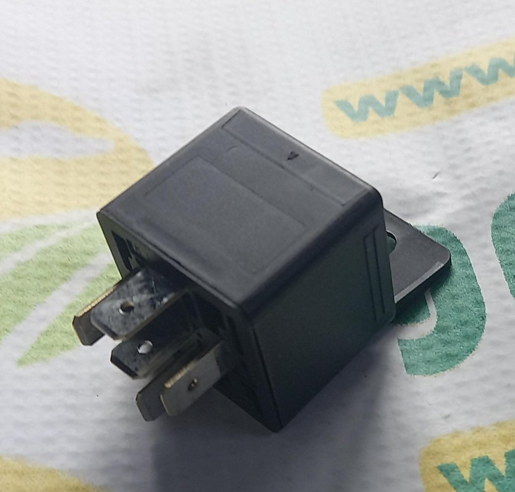 Releu X830250021000