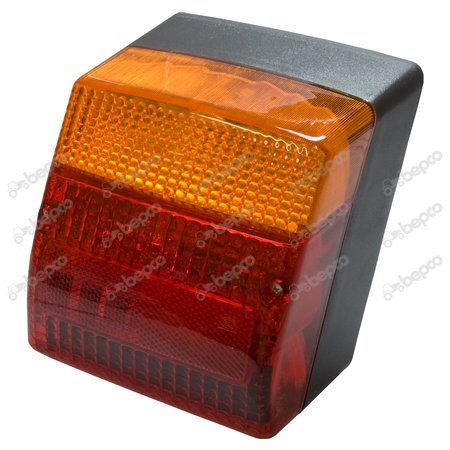 REAR LIGHT RIGHT