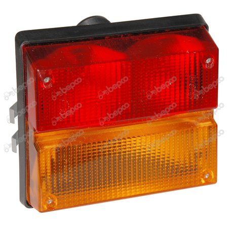 REAR LIGHT RIGHT WITH NUMBER PLATE LIGHT