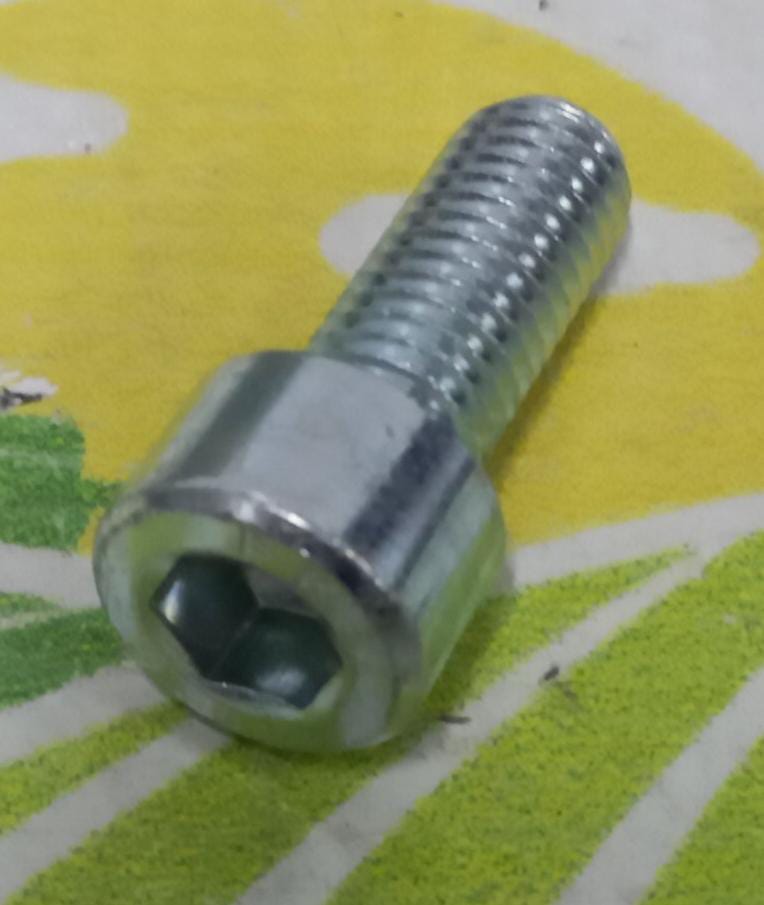 Surub 19M8533