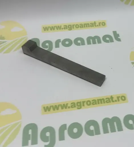 [AMAT1-69931] GIB-HEAD KEY 13X8X112MM