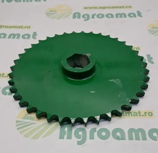 [AMAT1-44750] Pinion Z-40 CC106784