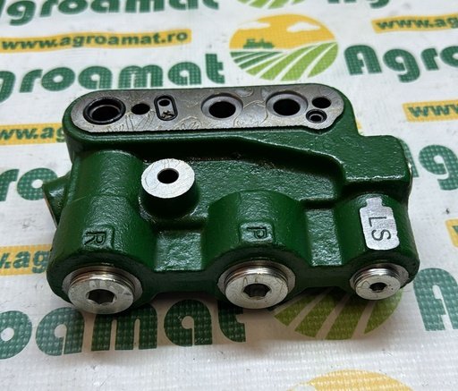 [AMAT1-49768] Carcasa Distantie AL206034