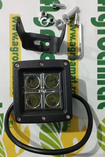 [AMAT1-52651] Proiector cu 4 LED-uri 10-90V 12W Unghi Radiere 30 de Grade Tip Spot