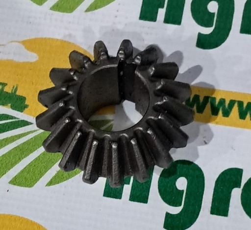 [AMAT1-55472] Pinion Cositoare Z-17
