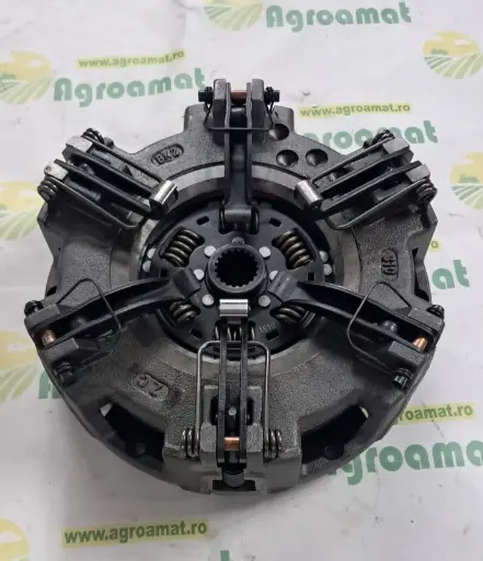 [AMAT1-73379] Ambreiaj RE73602