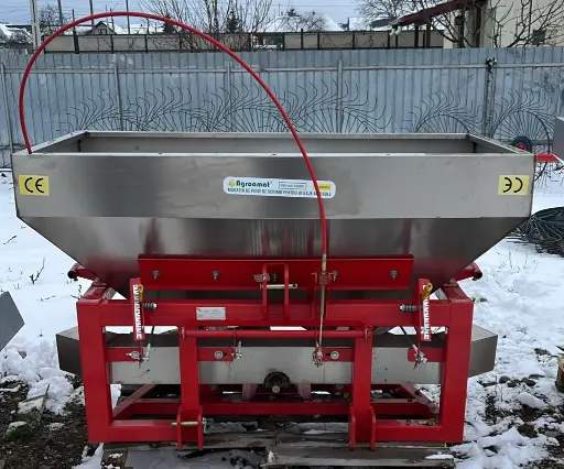 [AMAT1-76199] Masina Imprastiat Ingrasaminte 600L