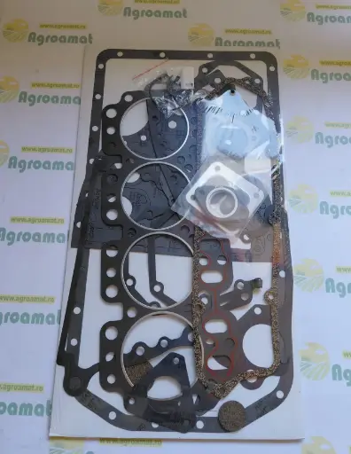[AMAT1-79349] Set Garnituri RE524751