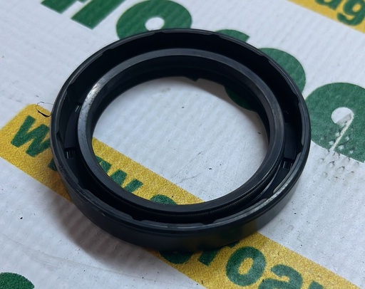 [AMAT1-02663] Simering 45X62X10MM