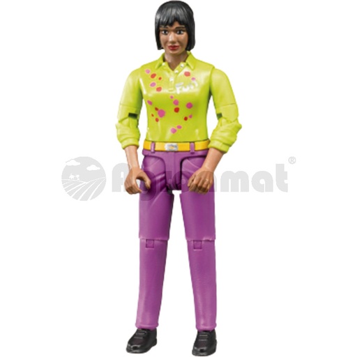 [AMAT3-90240] Femeie cu ten masliniu si pantaloni mov