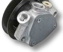 Pompă de alimentare 2 orificii Distanța dintre orificii pe orizontala = 78 mm Pompă centrifugală, diametru fulie 102 mm