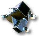 K.U.L.T. Conector bara patrata - Maxi, pentru tub 50 x 50/50 x 50 mm Consta din: bara 70 x 70 / 70 x 70 mm cu grosime de