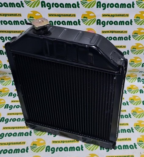 [AMAT1-32154] Radiator H-590mm 81817277