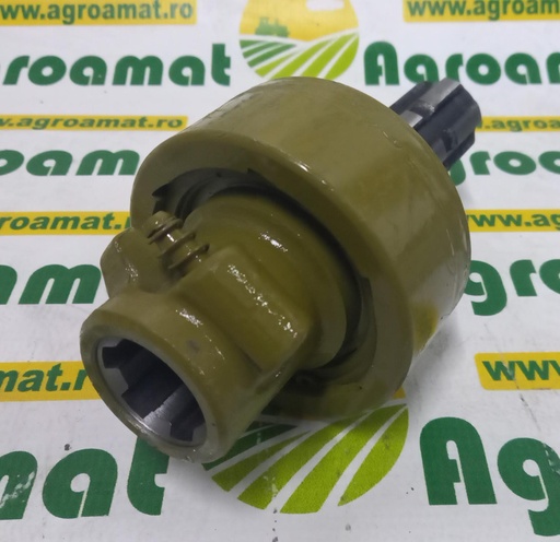 [AMAT1-32674] Clichet Universal Cardan 13/8 Z6 L=136mm