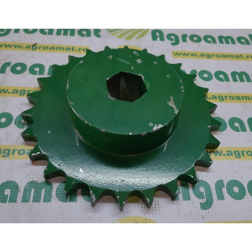 [AMAT1-38135] Pinion (Z-26) CC132879